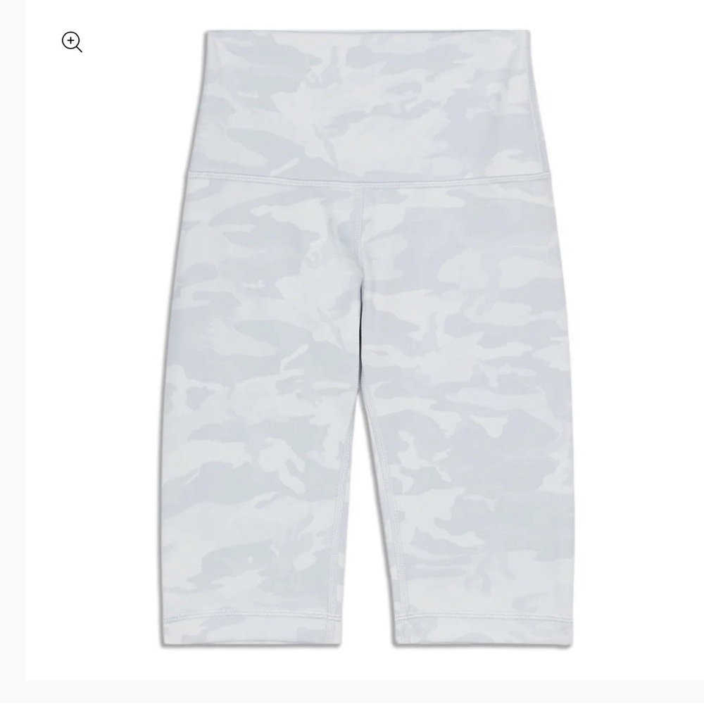 lululemon athletics Incognito Camo Jacquard Alpine White Wonder Under Short